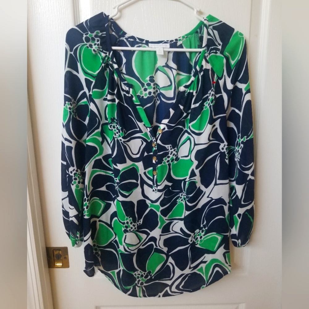 CHARTER Club Blouse Floral V-Neck Size  Medium